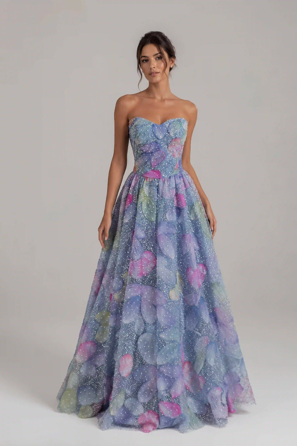 Vestido de Festa Azul Bordado com Corset Estruturado e Saia Evasê