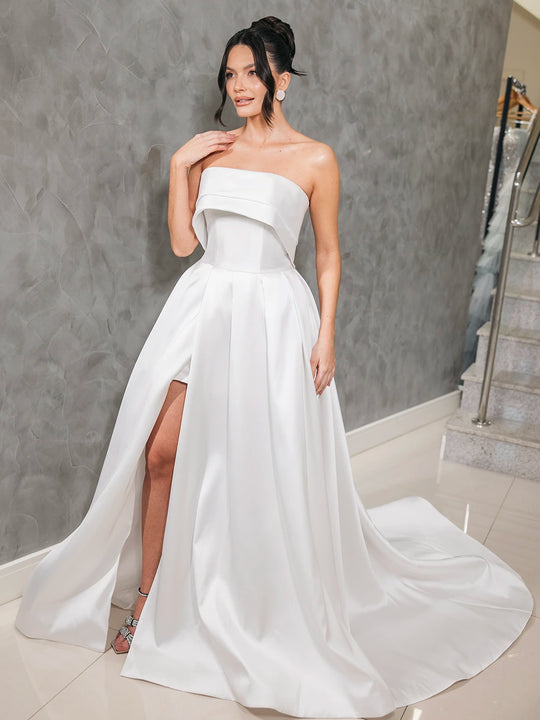 Vestido de Noiva Minimalista em Zibeline com Fenda Frontal