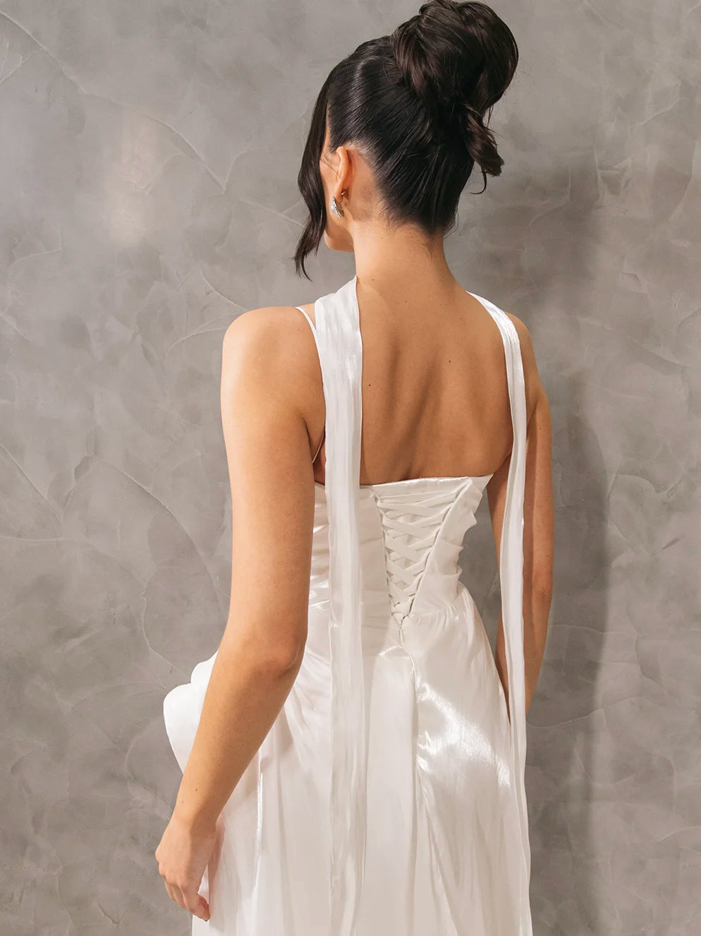 Vestido de Noiva Seda com Drapeado e Fenda